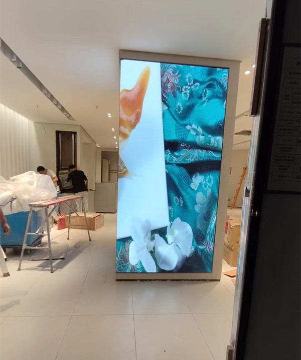 成都市商场门店转角LED显示屏